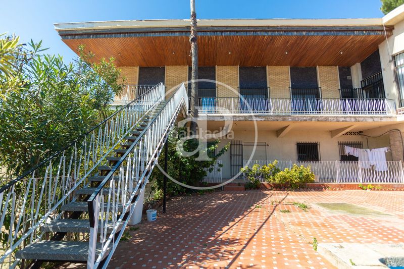 Foto dda43c91-6d33-408f-a4b3-7ffbac44323a. Casa  en venta en el vedat en Zona Avenida Alta - Auditorio Torrent