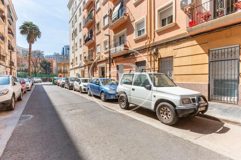 Foto d312ce80-4061-4ed5-8cdd-f81d006657d5. Alquiler piso  en alquiler en penya roja en Camí Fondo Valencia