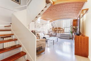 Maison jumelée  Carrer de sant pau. Casa en venta en el centro de sabadell
