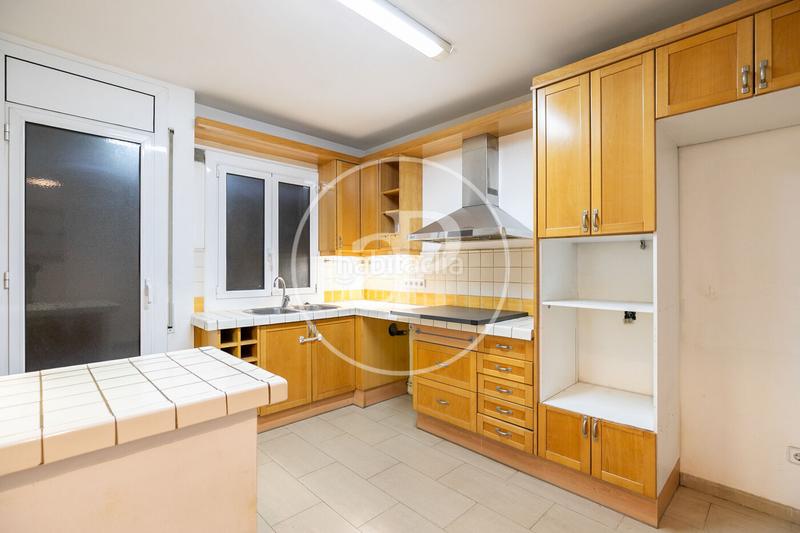 Foto 1f6d8a0b-feed-446c-9f38-fb132584ecce. Piso  en venta en sant antoni en La Nova Esquerra de l´Eixample Barcelona