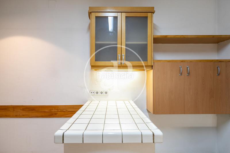 Foto a8c8ce6b-ccc9-4ad8-b28f-848b54941cd9. Piso  en venta en sant antoni en La Nova Esquerra de l´Eixample Barcelona