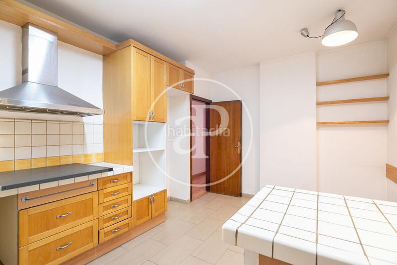 Foto f819cdaf-19e9-425a-b967-3a0bda3ed9d3. Piso  en venta en sant antoni en La Nova Esquerra de l´Eixample Barcelona