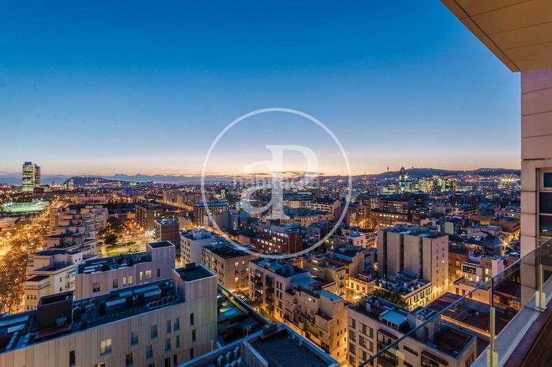 Foto cf7fdd39-d1d7-4aaf-8002-5ea0d4c914b9. Location attique avec chauffage parking dans Poblenou Barcelona