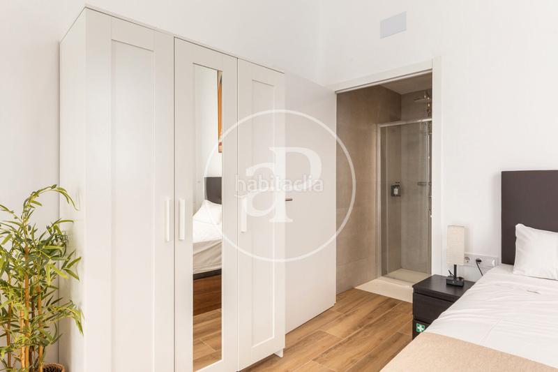 Foto 48b188ca-817c-4775-ada8-cc03409fb629. Loft apartamento turístico en venta en benicalap en Valencia