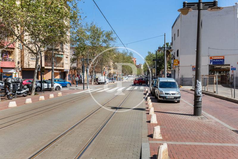 Foto 5b459906-35d0-4d75-ad12-b72ea57204e3. Loft apartamento turístico en venta en benicalap en Valencia