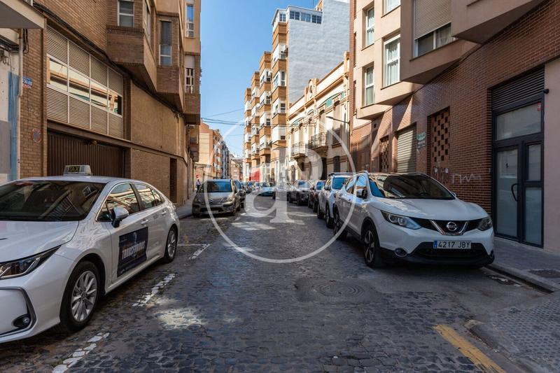 Foto 79772b50-c106-4167-92f6-e3efe39c386f. Loft apartamento turístico en venta en benicalap en Valencia