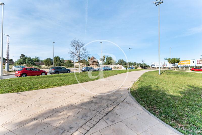 Foto 81dfabbd-1d2b-4dd9-b22a-247e7db97837. Terrain résidentiel dans Moncada