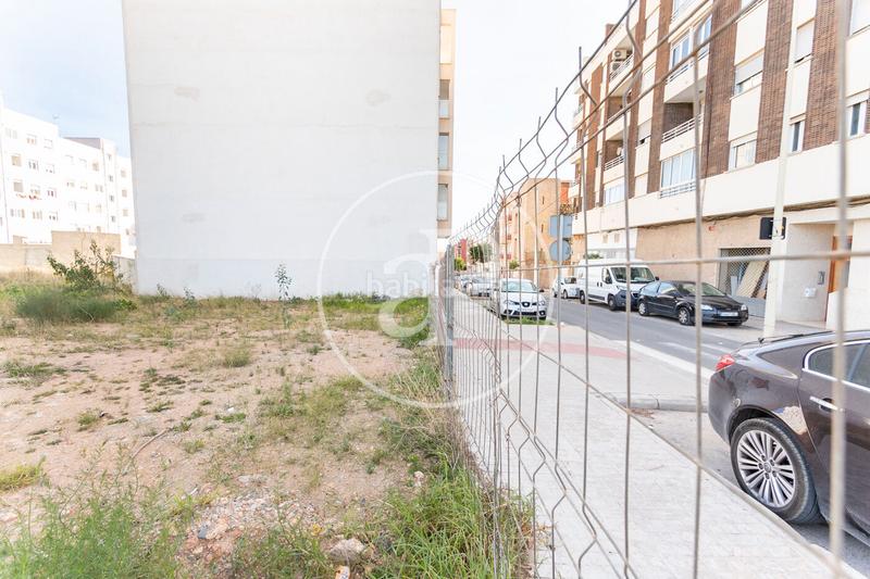 Foto ce12ee03-e575-4ef5-a324-c3b733c79408. Terrain résidentiel dans Moncada