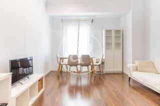 Location Appartement  C/ de carles cervera. Piso en alquiler en ruzafa