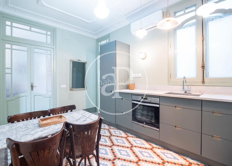 Foto d4c5f15e-7a56-48b5-8462-6b5abe0de5a5. Rent flat with heating in El Cabanyal-El Canyamelar Valencia
