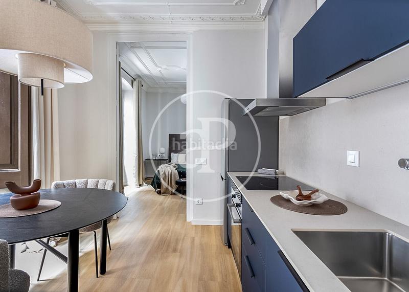 Foto 3b7eb10e-d80f-4259-bbba-e6a575cdd7c7. Location appartement avec chauffage dans Gòtic Barcelona