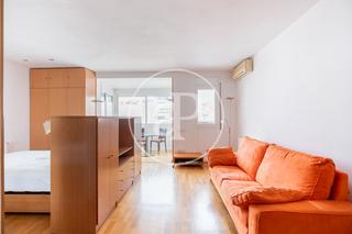 Lloguer Pis  Carrer de bonavista. Loft en alquiler junto a av.diagonal  grácia, barcelona