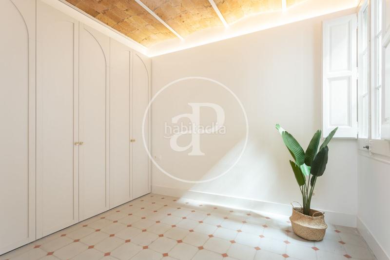 Foto dd34e811-d42c-485f-b410-fb0588fd5f96. Piso  en venta en la calle valencia en Dreta de l´Eixample Barcelona