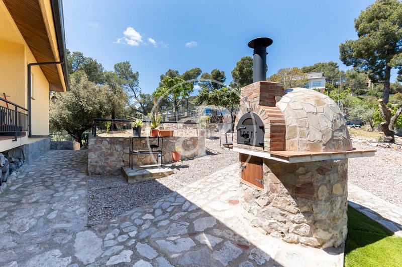 Foto 2caeee44-169d-4ca9-9dbd-95259065aa22. Casa con riscaldamento parcheggio in El Racó-Sant Feliu del Racó Castellar del Vallès