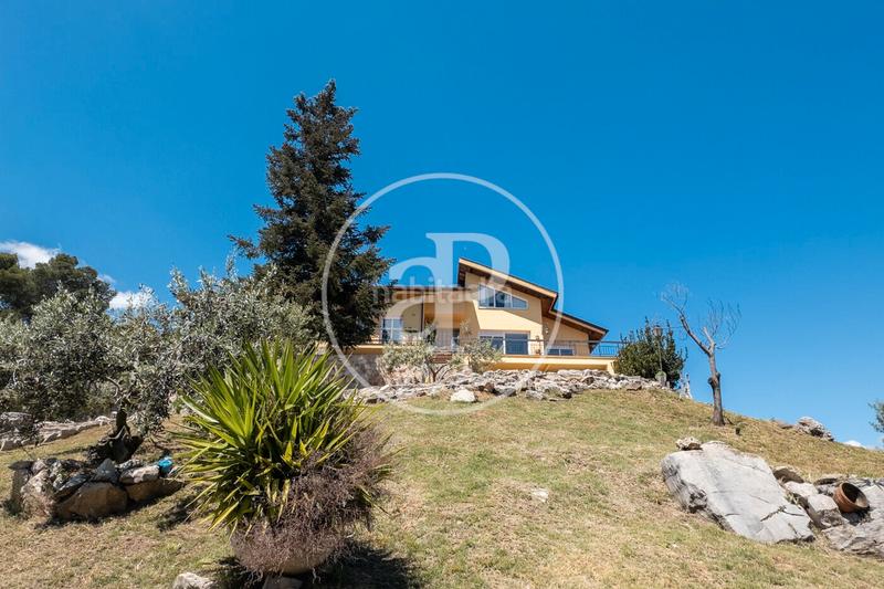 Foto 70a0918d-e814-4f50-8c28-53724cb8b0fd. Casa con riscaldamento parcheggio in El Racó-Sant Feliu del Racó Castellar del Vallès