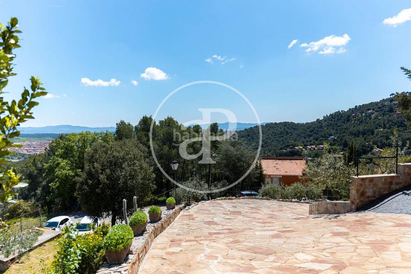 Foto 8798d0e3-21a1-4c44-90c7-7449577c81ec. Casa con riscaldamento parcheggio in El Racó-Sant Feliu del Racó Castellar del Vallès