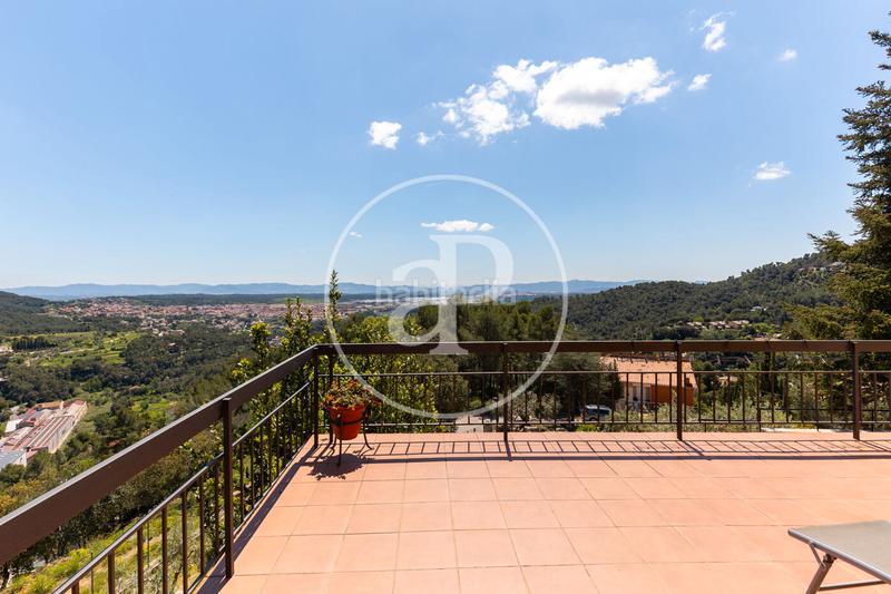 Foto b8da93cc-4a11-4c0b-8643-140328b16494. Casa con riscaldamento parcheggio in El Racó-Sant Feliu del Racó Castellar del Vallès