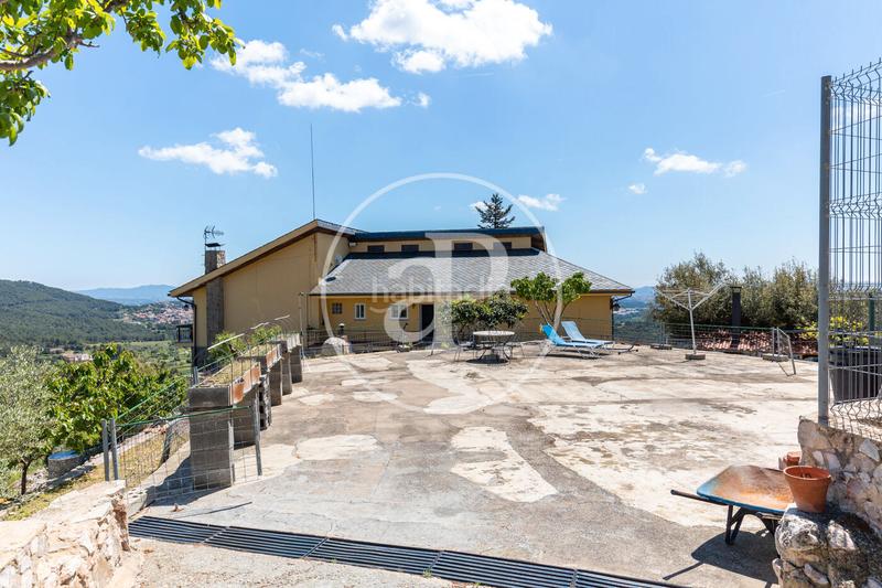 Foto c426cddb-cfbf-46a5-94f0-0ff5d3f45619. Casa con riscaldamento parcheggio in El Racó-Sant Feliu del Racó Castellar del Vallès