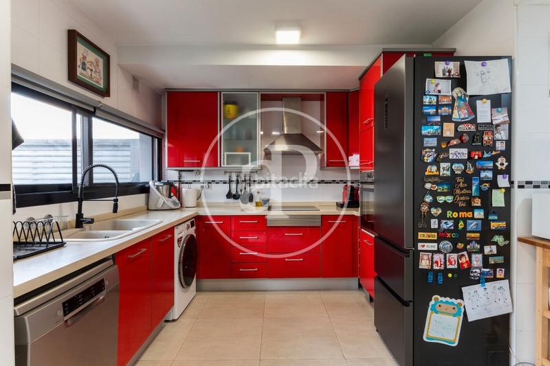 Foto cf7b8889-ffe3-4690-ba35-2ec301aeab1b. Casa bifamiliare con riscaldamento parcheggio in Picassent