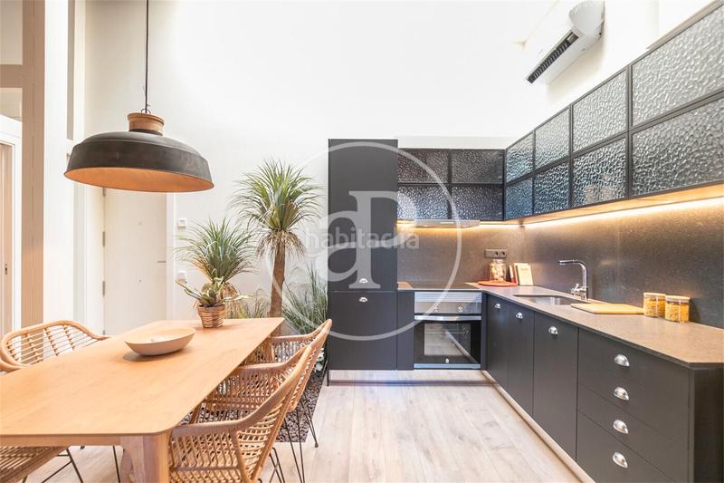 Foto 85c9119e-39c6-449b-906b-e4e9c4b8ad89. Flat 50m<sup>2</sup> with pool in Raval Barcelona