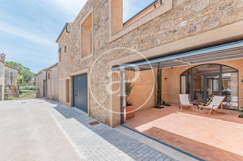 Foto 81b42807-791c-4cee-bd21-1ca3b4bcc34b. Casa 257m<sup>2</sup> en carrer castellar 7 en Gualta
