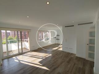 Location Appartement  C/ de la madre alberta giménez. Piso en alquiler en olivereta