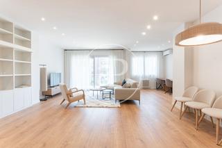 Location Appartement  Carrer de la nau santa maria. Piso en alquiler en calle de la nau santa maria