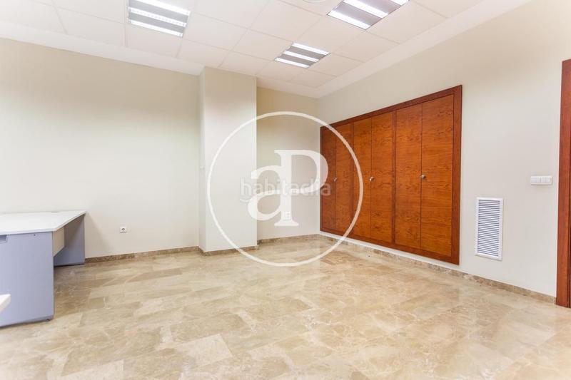 Foto d312e6cb-6327-4e60-b13a-ff3dff5e0cdd. Piso oficina en venta en calle alboraya en Trinitat Valencia