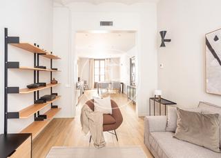 Miete Etagenwohnung  Carrer d'en serra. Piso en alquiler en el gótico