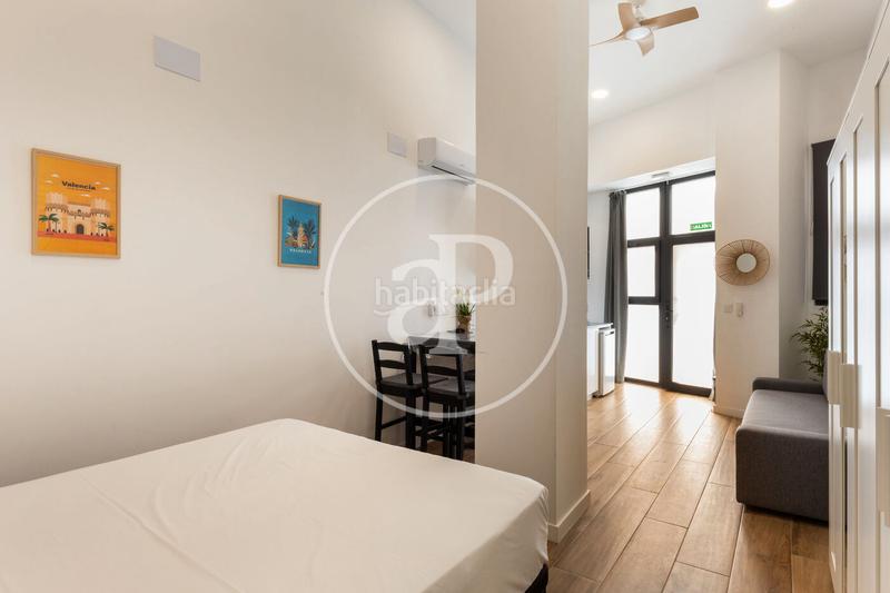 Foto 2e42881d-6aa4-4c67-a4e5-d127280abc58. Loft apartamento turistico en venta en benicalap en Valencia