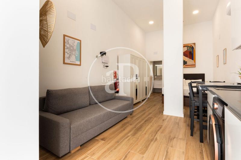 Foto 86d360a7-d925-4823-a087-75e704b725e6. Loft apartamento turistico en venta en benicalap en Valencia