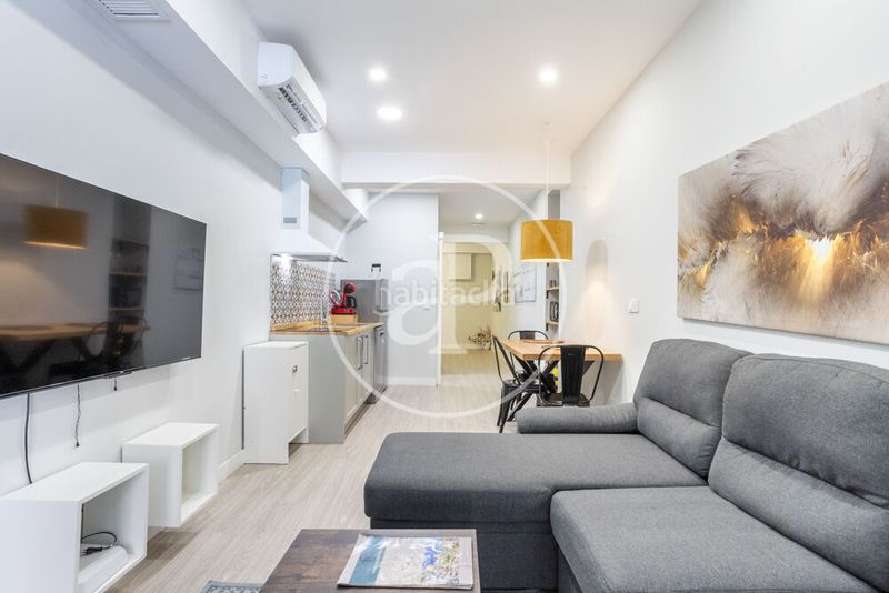 Foto 320fb2dd-f0f2-45f0-8dfa-839b39ef1e95. Loft amb calefacció a En Corts - Doctor Waksman Valencia
