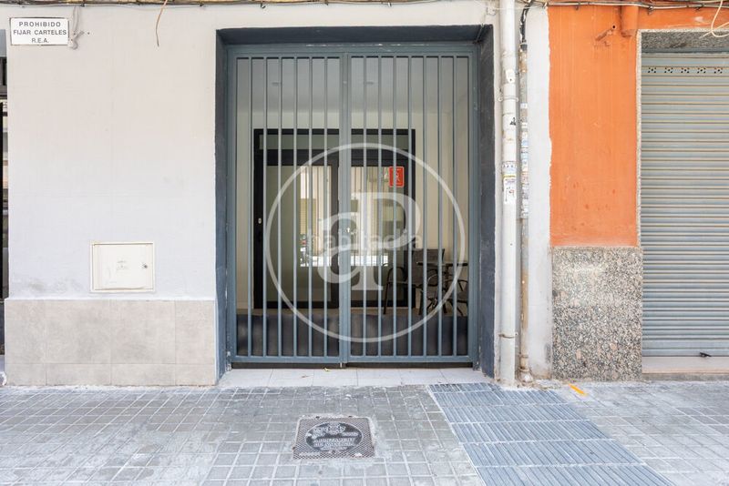 Foto e94685ea-4afa-4ec8-8112-d6a6648ac582. Loft amb calefacció a En Corts - Doctor Waksman Valencia