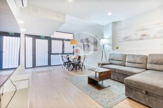 Loft  C/ de tirant lo blanch. Loft en venta en en corts