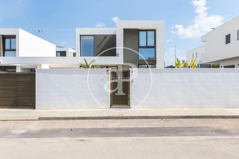 Foto e7239313-06e9-4032-acca-f9a7819f5085. Affitto casa con riscaldamento parcheggio piscina in Pobla de Vallbona (la)