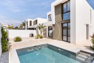 Location Maison  C. sierra del moncayo. Casa en alquiler en los alrededores de la eliana