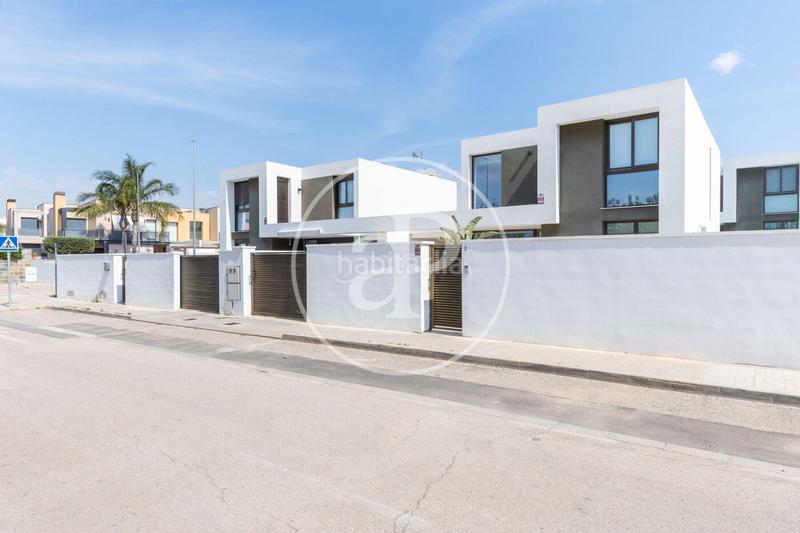 Foto 912be389-2f8d-43cd-aff9-e8d3fbd9ea3d. Rent house with heating parking pool in La Conarda Pobla de Vallbona (la)