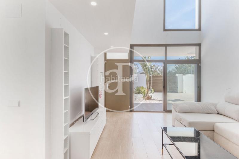 Foto ee9bf525-808d-4220-a653-1a51f73104de. Rent house with heating parking pool in La Conarda Pobla de Vallbona (la)