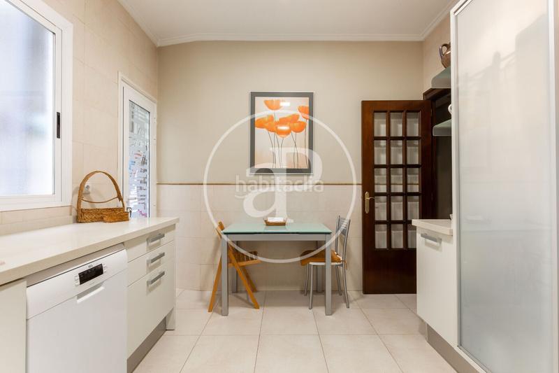 Foto 5374a5e0-6e8c-4bc4-8d67-6cf27a69e75d. Piso  en venta en el centro en Sant Francesc Valencia