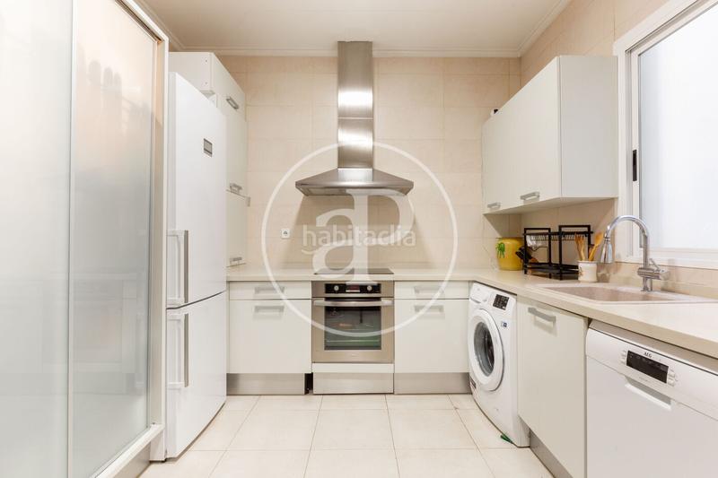Foto dc5488da-ab08-452f-a099-99be46214178. Piso  en venta en el centro en Sant Francesc Valencia