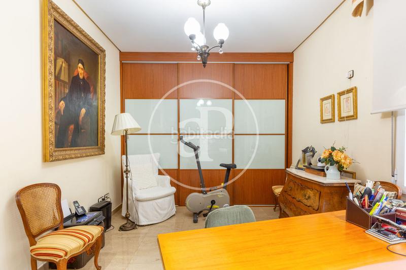 Foto f3006531-030b-4ddd-8de6-a2fc14b33c00. Piso  en venta en el centro en Sant Francesc Valencia