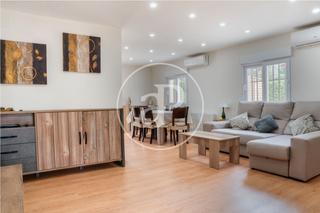 Casa a Busot. Chalet independiente en venta en busot