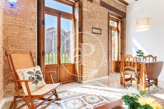 Location Appartement  C/ d'ercilla. Piso  en alquiler en mercat central