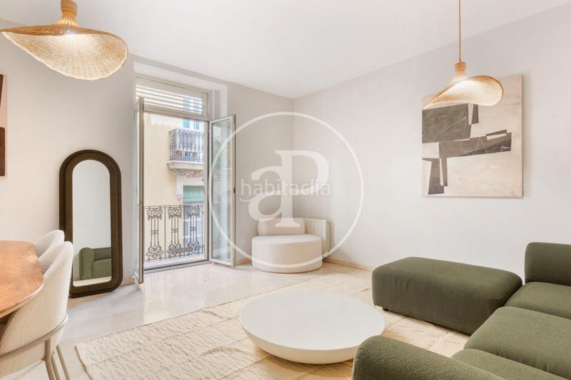 Foto 29f7a57d-1db6-497f-a379-0fdde017c118. Alquiler piso  en alquiler en el mercado central en Valencia