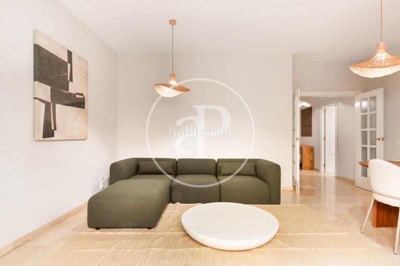 Foto 894b1d4e-31c6-4fbf-a3e1-3d98f7245b05. Rent flat with heating parking in El Mercat Valencia