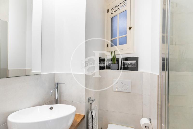 Foto 6a743383-334a-41b1-ad44-4c12bb00e740. Rent flat with heating in La Nova Esquerra de l´Eixample Barcelona