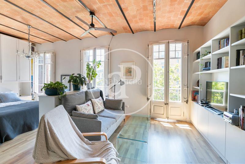 Foto 8a91d221-136a-4131-abfe-b3ffc10d76bb. Rent flat with heating in La Nova Esquerra de l´Eixample Barcelona