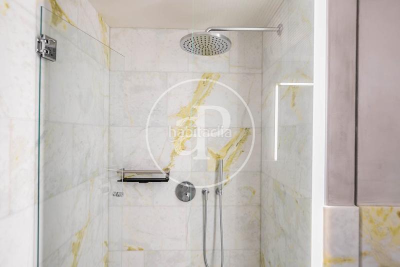 Foto fd001566-b8ff-4673-9670-c4bc37532553. Affitto appartamento con riscaldamento piscina in Barcelona