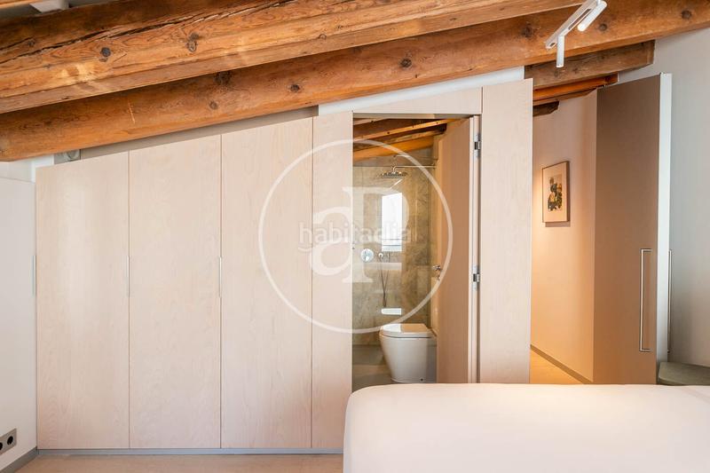 Foto 112d5516-3311-4b81-ad40-c70d10b07b9f. Miete etagenwohnung mit heizung pool in Gòtic Barcelona