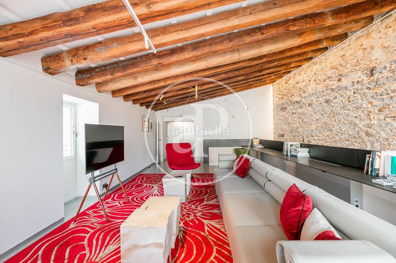 Foto f1cad0d9-d516-4a27-94a5-83785cab4301. Location appartement avec chauffage dans Gòtic Barcelona